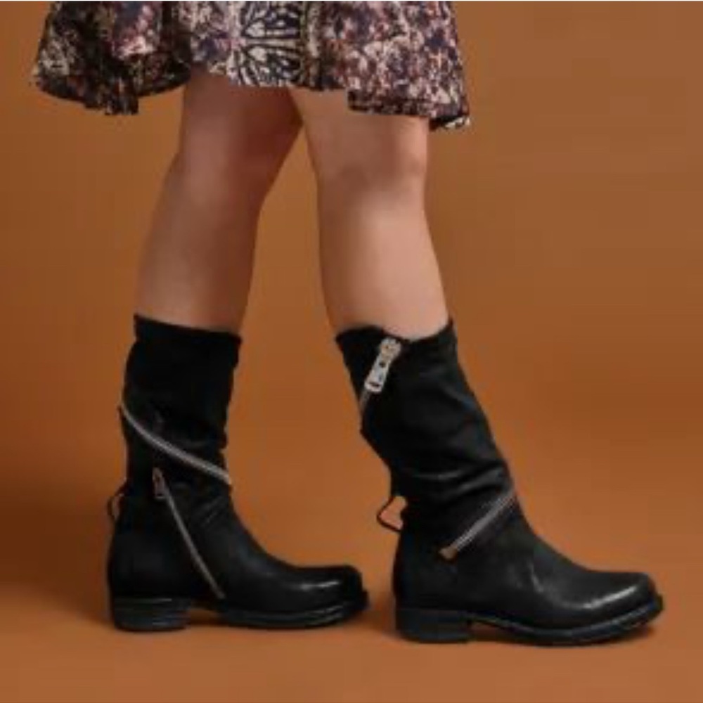 A.S.98 Siggs black boots